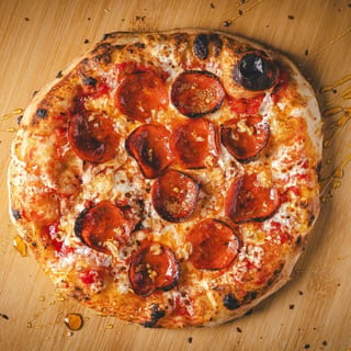 Large Pepperoni Pizza